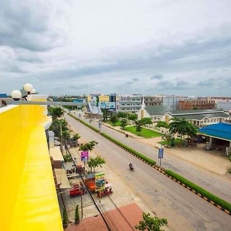 Ly Meng Hotel Battambang Eksteriør billede
