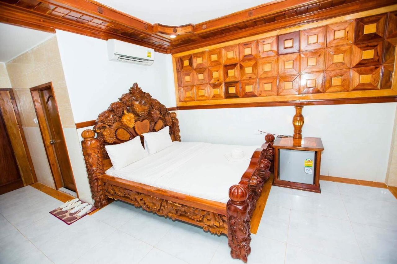 Ly Meng Hotel Battambang Eksteriør billede