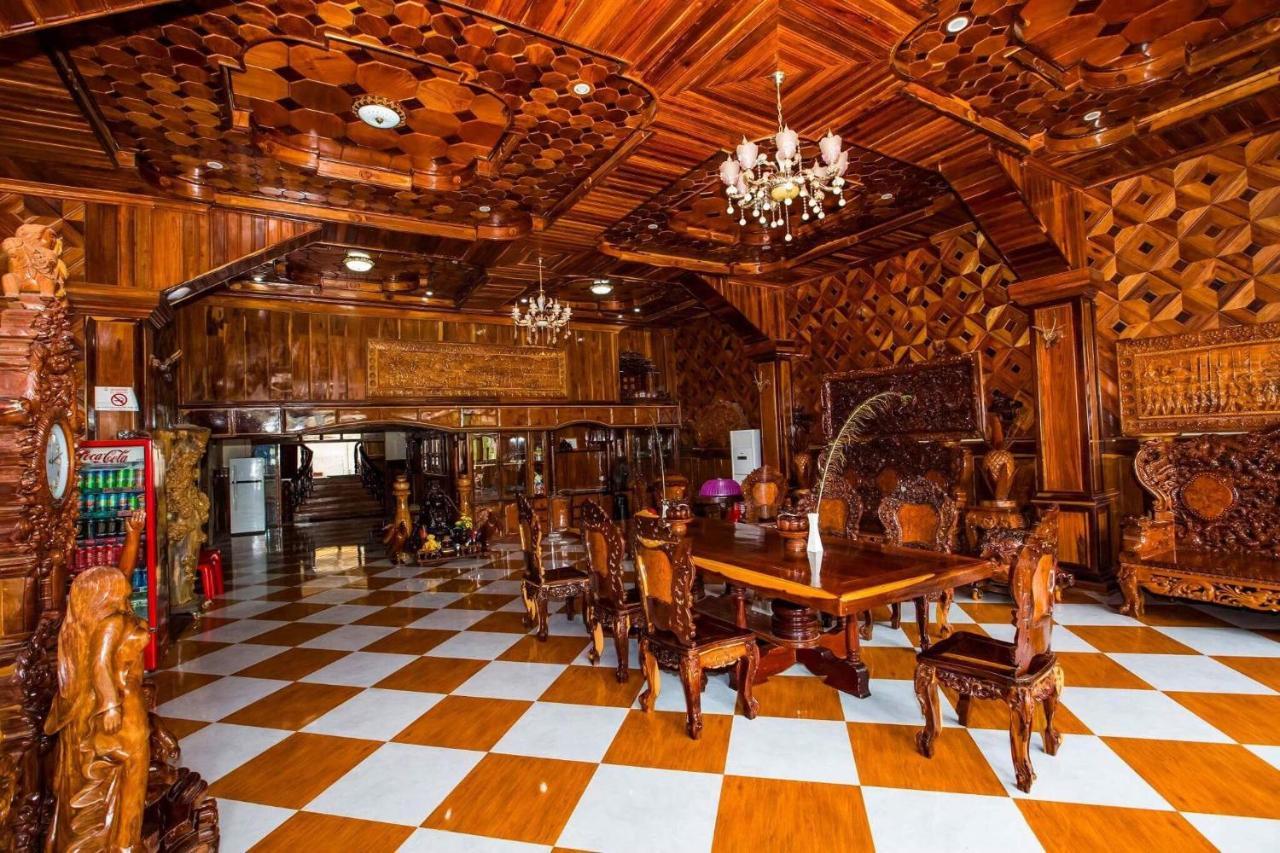 Ly Meng Hotel Battambang Eksteriør billede